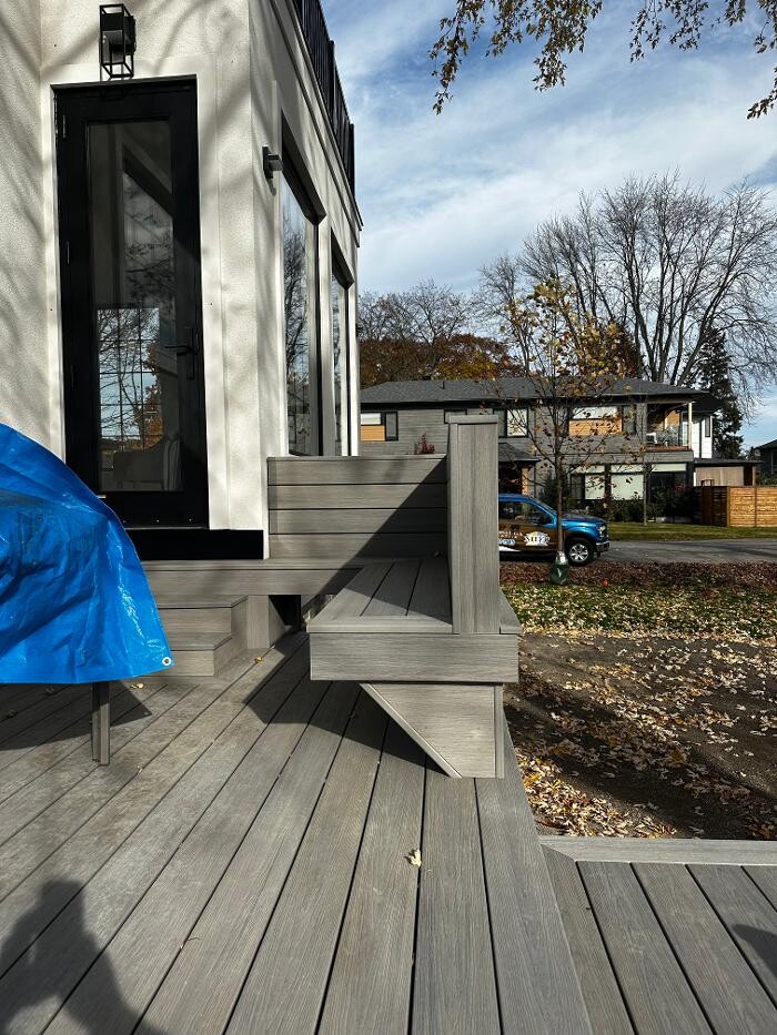 Images Mississauga Decks and Trim