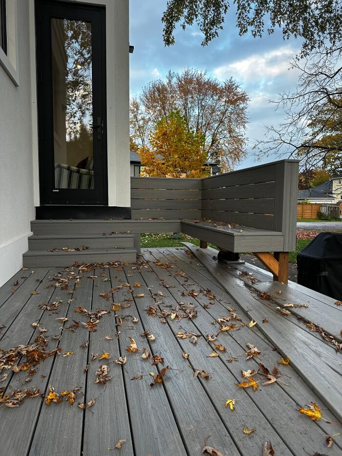 Images Mississauga Decks and Trim
