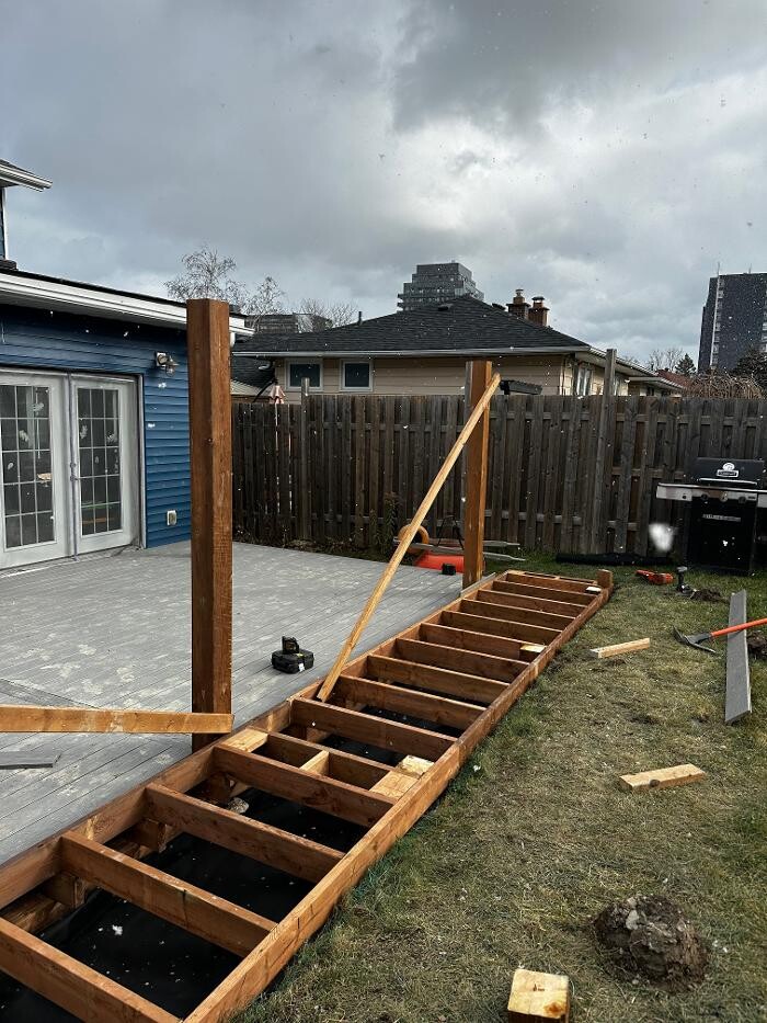 Images Mississauga Decks and Trim