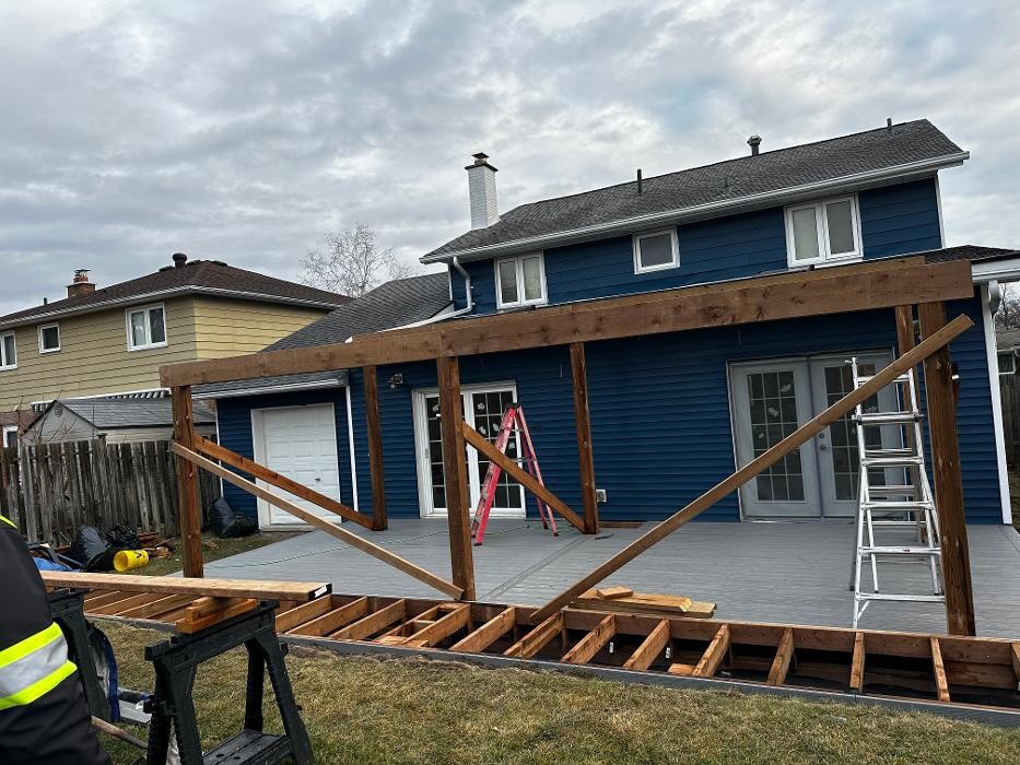 Images Mississauga Decks and Trim