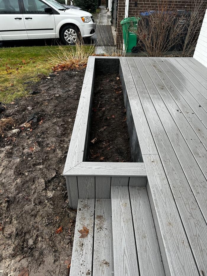 Images Mississauga Decks and Trim