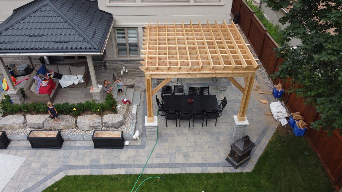 Images Mississauga Decks and Trim