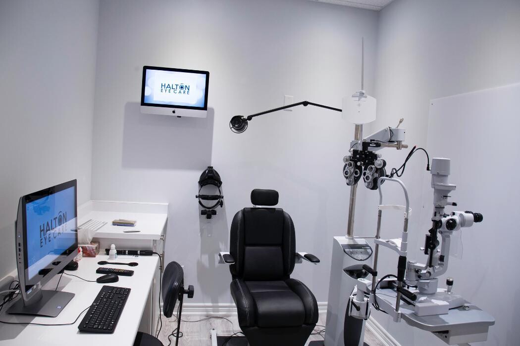 Images Halton Eye Care - Dr. Aneesha Jain & Dr. David S. Sooklal