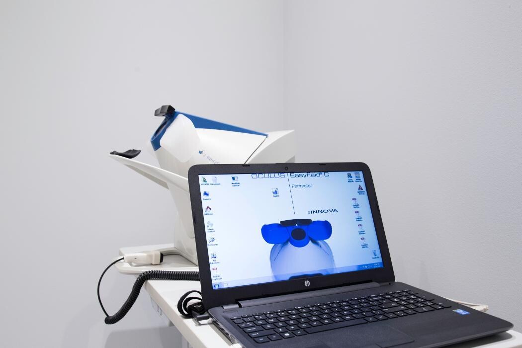 Images Halton Eye Care - Dr. Aneesha Jain & Dr. David S. Sooklal