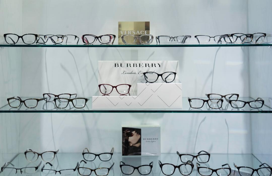 Images Halton Eye Care - Dr. Aneesha Jain & Dr. David S. Sooklal