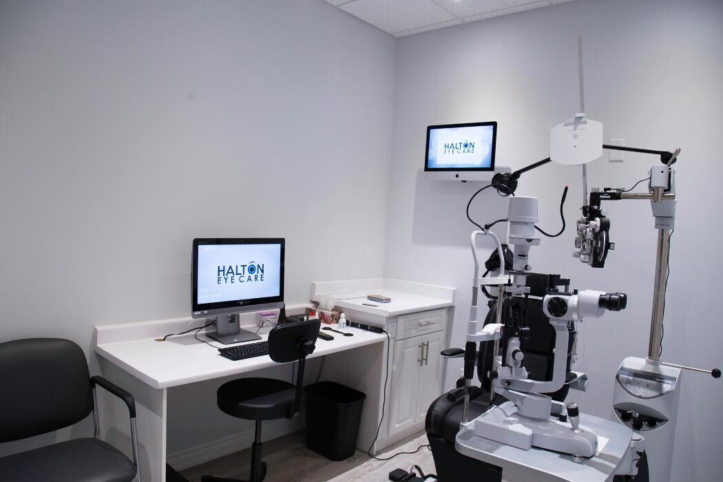 Images Halton Eye Care - Dr. Aneesha Jain & Dr. David S. Sooklal