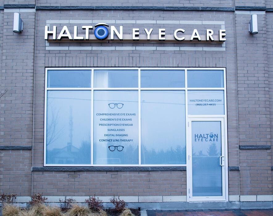 Images Halton Eye Care - Dr. Aneesha Jain & Dr. David S. Sooklal