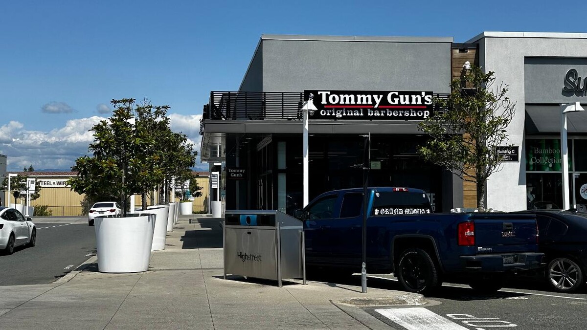 Images Tommy Gun's Original Barbershop