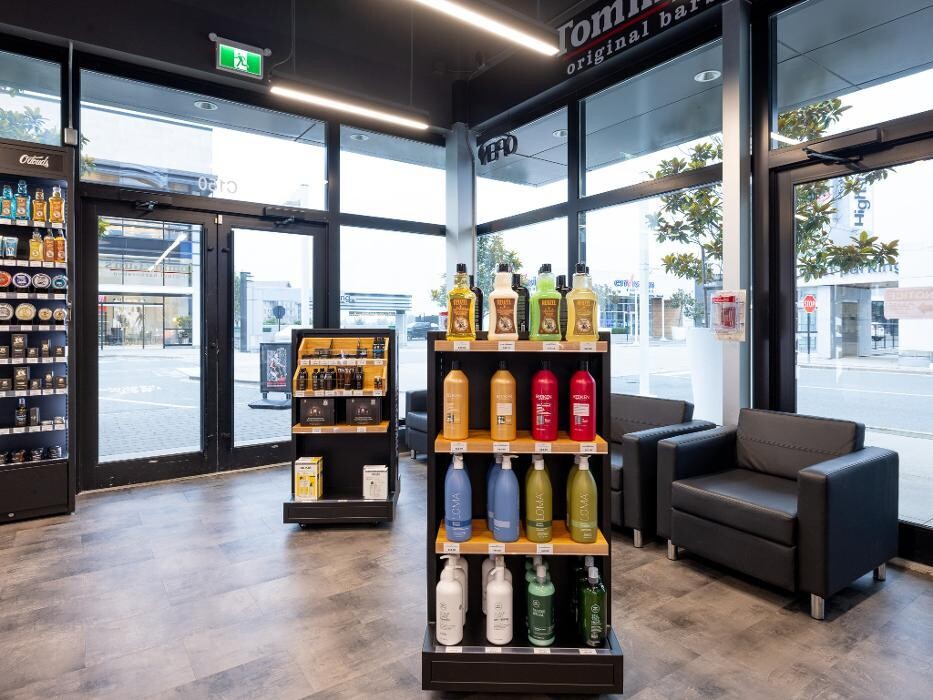 Images Tommy Gun's Original Barbershop