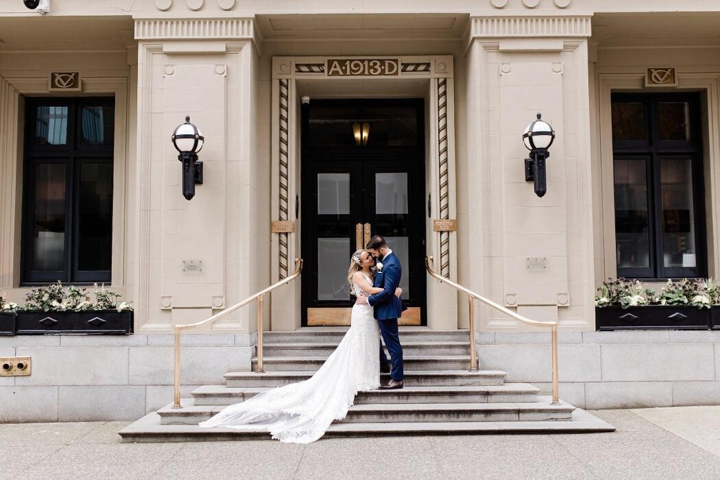 Images Beautiful Life Studios BC - Photo & Video