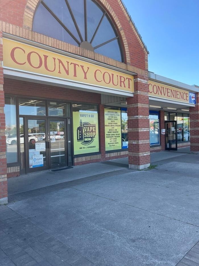 Images CoinFlip Bitcoin ATM - County Court Convenience (Brampton)