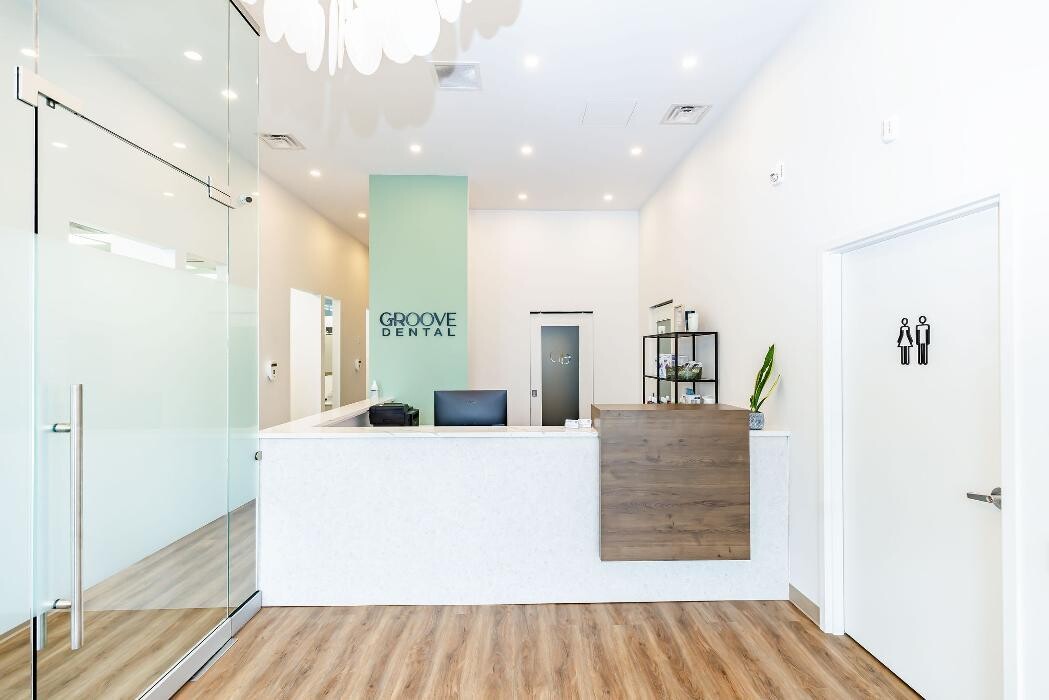 Images Groove Dental - Ottawa