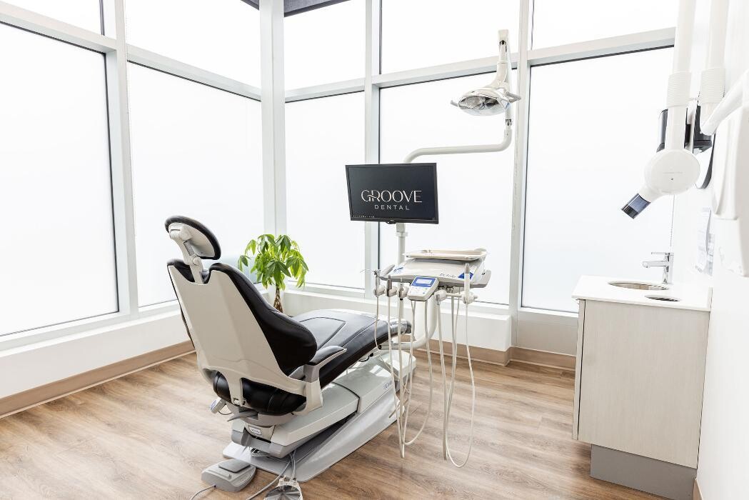 Images Groove Dental - Ottawa