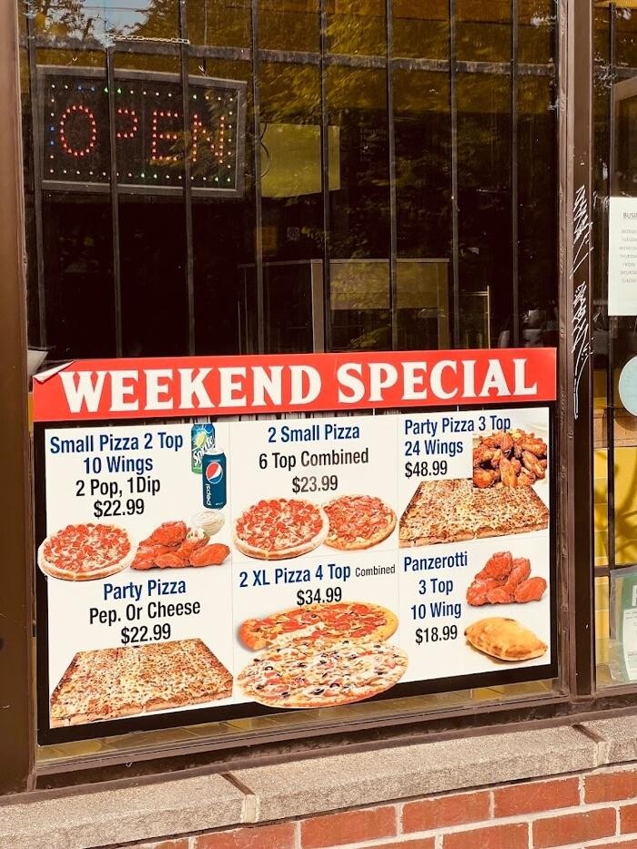 Images Famous Pizza Town