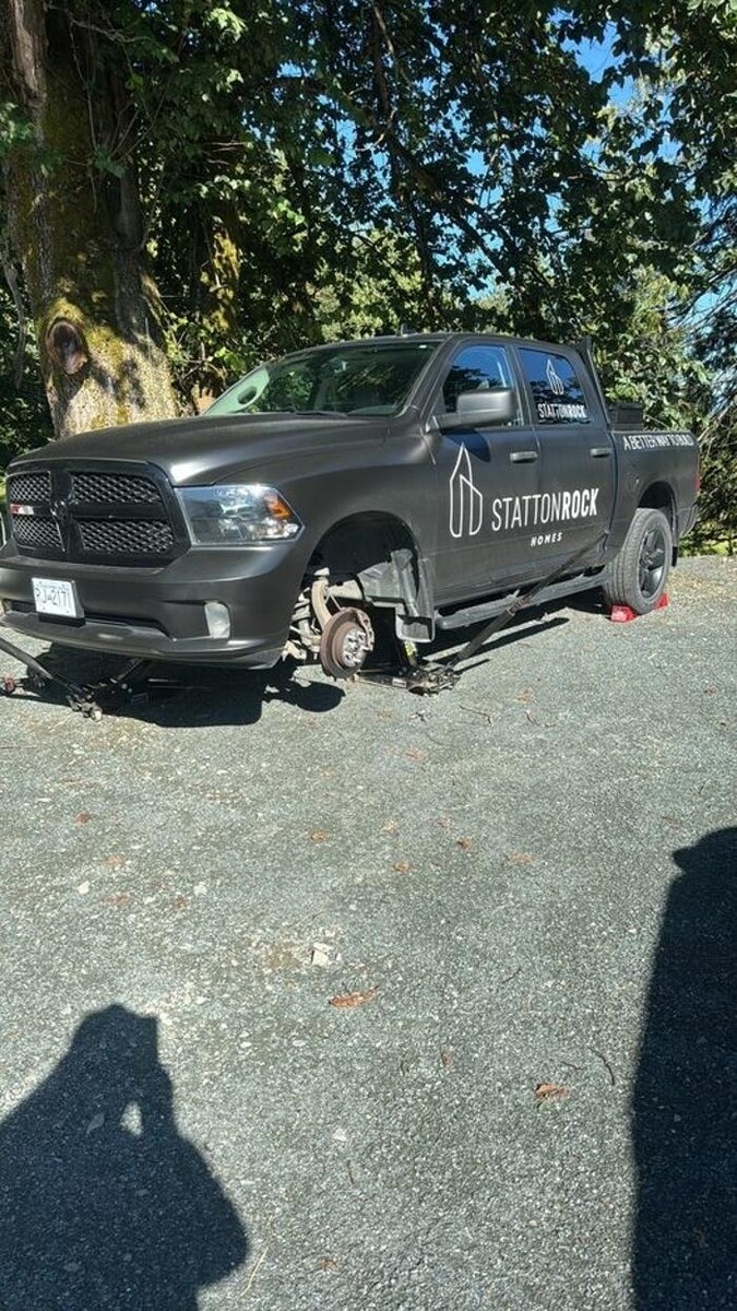 Images Greg Laughlin Tire & Fleet Services