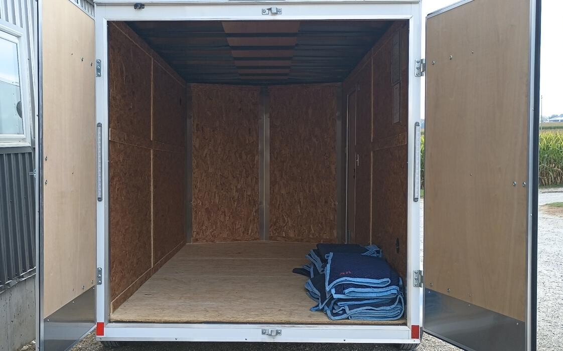 Images SB Trailer Rental