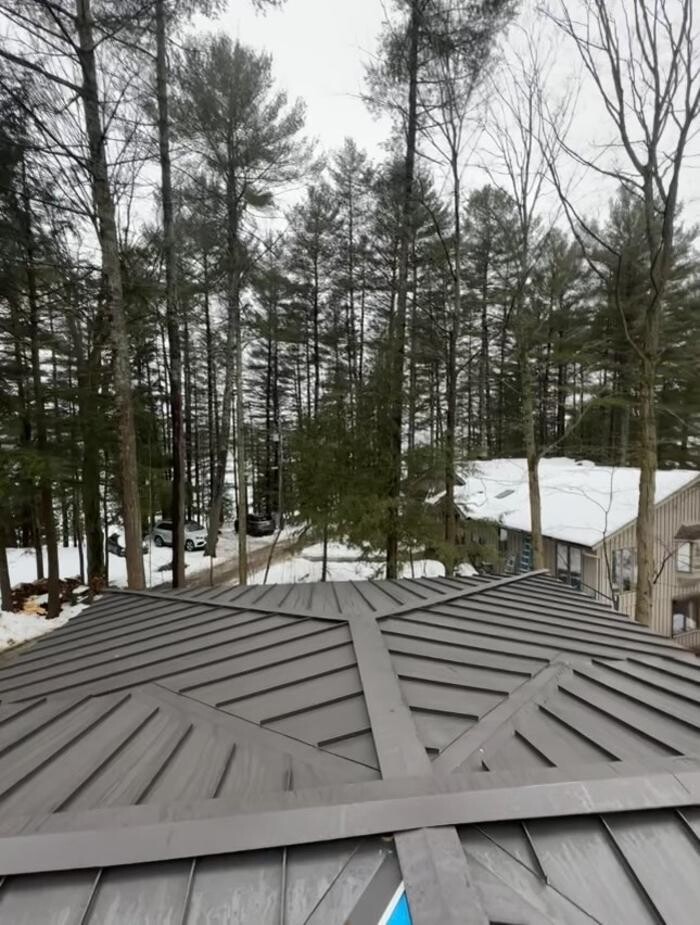 Images Bjorkland Muskoka Carpenter