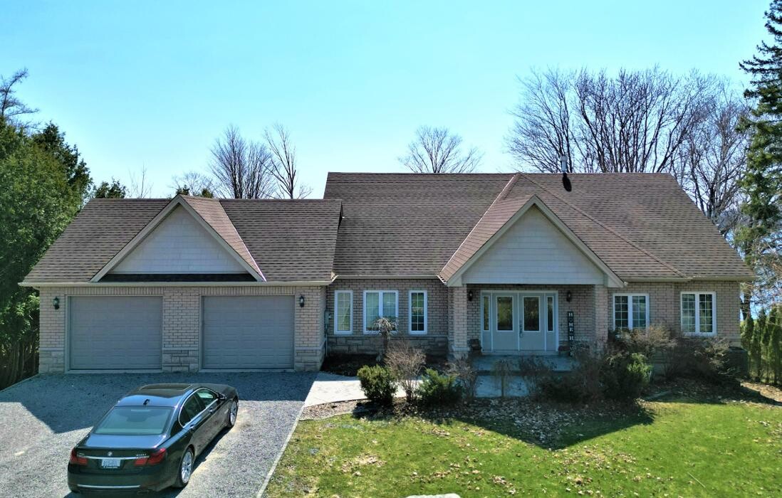 Images Bill Jackson and Lake Country Real Estate Team - EXP Realty Brokerage