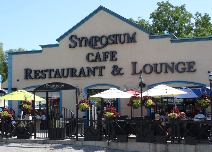 Symposium Cafe Restaurant Thornhill Logo