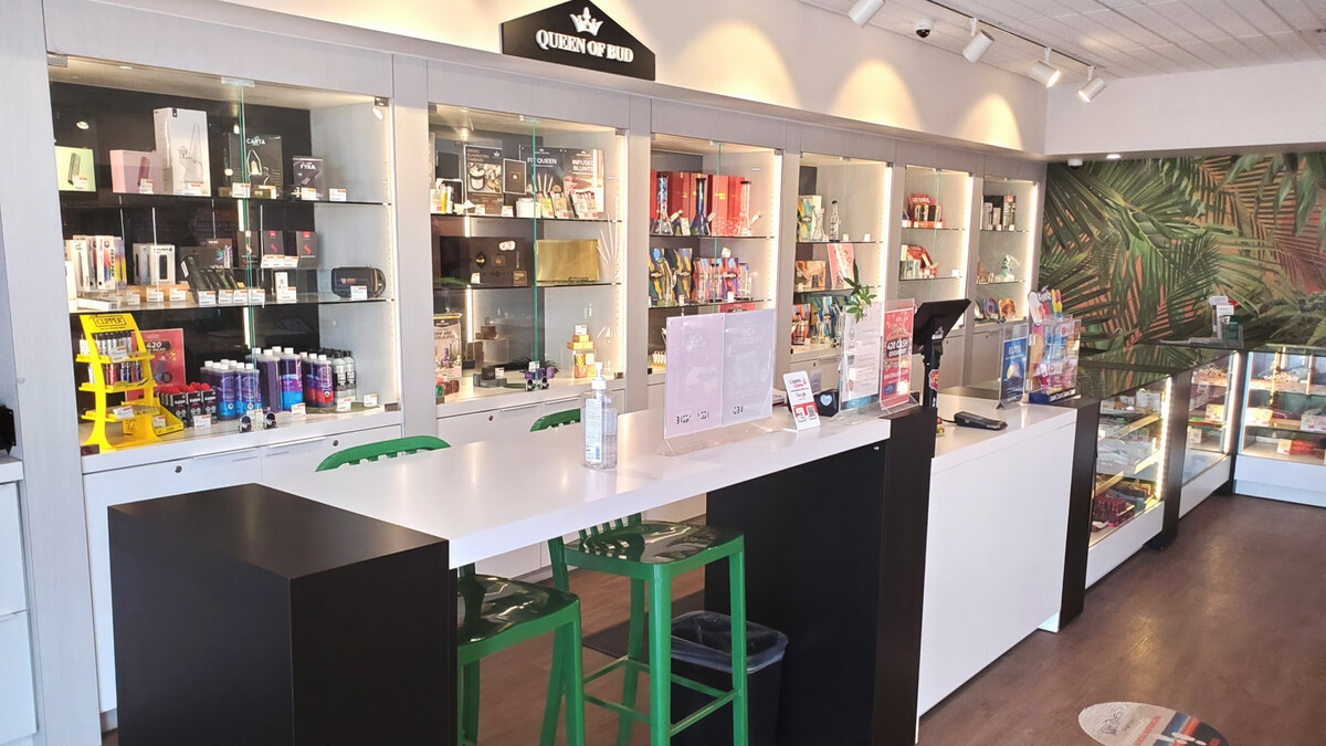 Images Canna Cabana | Gaetz | Cannabis Store Red Deer