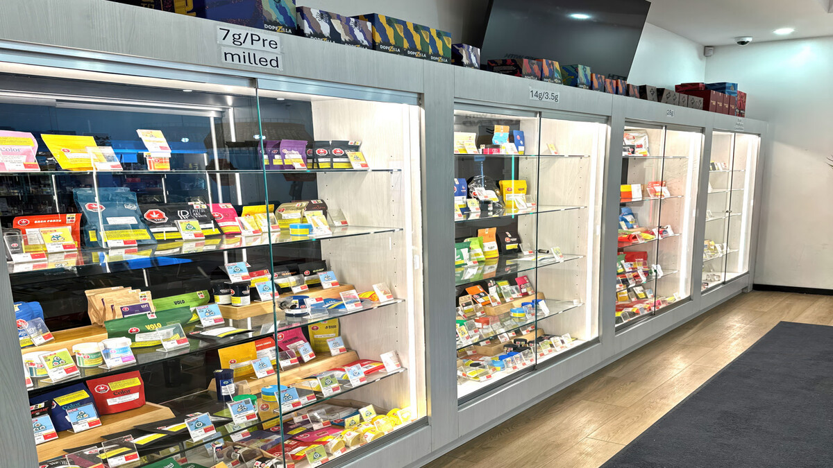 Images Canna Cabana | St. Laurent | Cannabis Store Ottawa