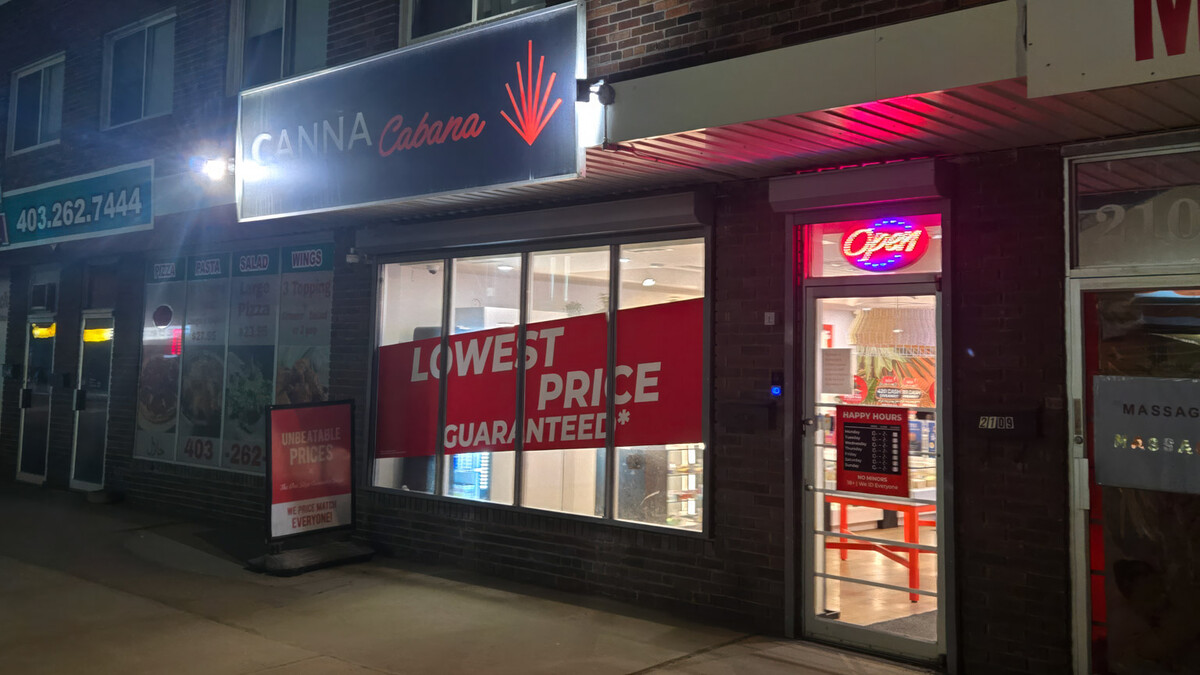 Images Canna Cabana | Edmonton Trail | Cannabis Store Calgary
