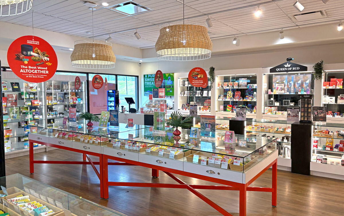Images Canna Cabana | Calgary Crowfoot | Cannabis Store