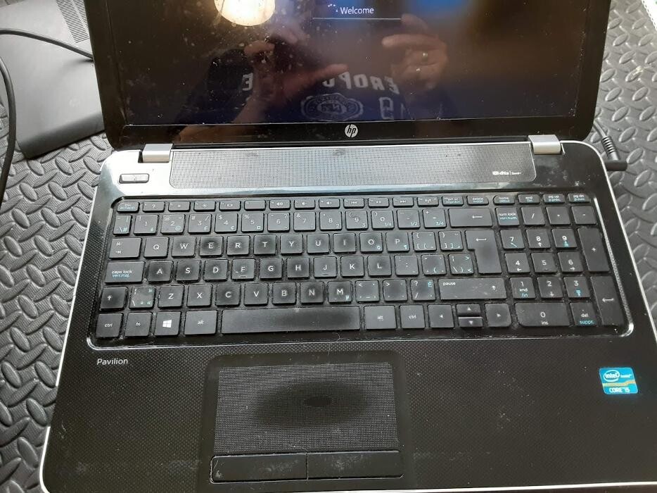 Images J & R Computer Repairs