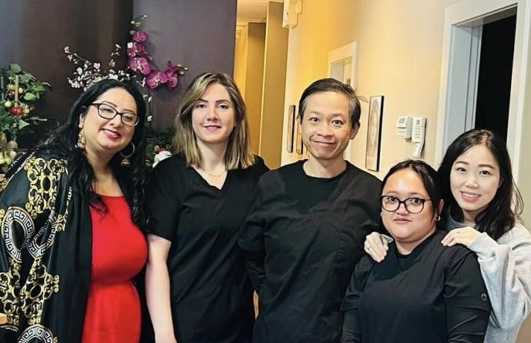 Images BigSmiles Dental Care - Cloverdale Surrey Dentist