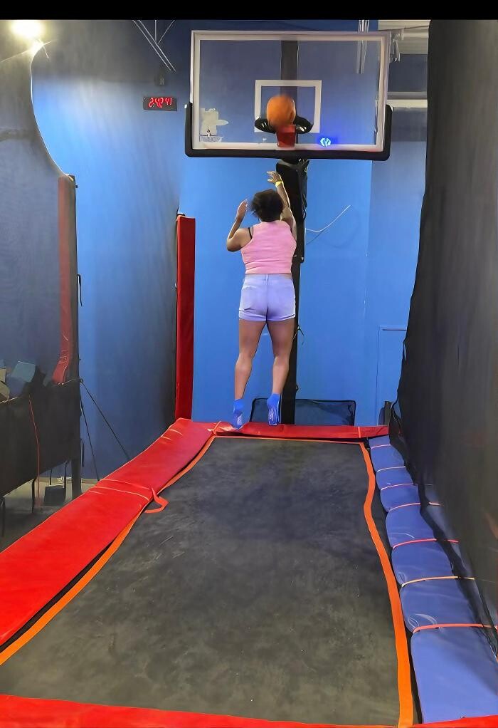 Images Aerosports Trampoline Park