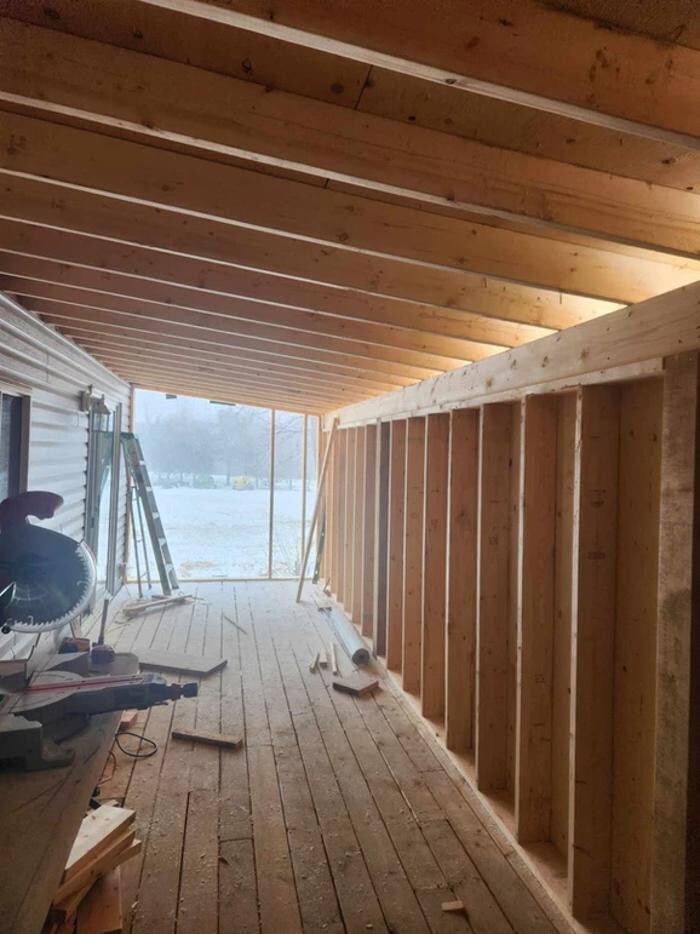 Images LaValley Roofing & Renovations