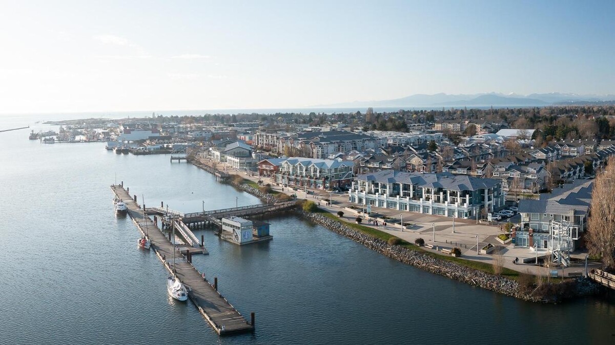 Images Steveston Waterfront Hotel
