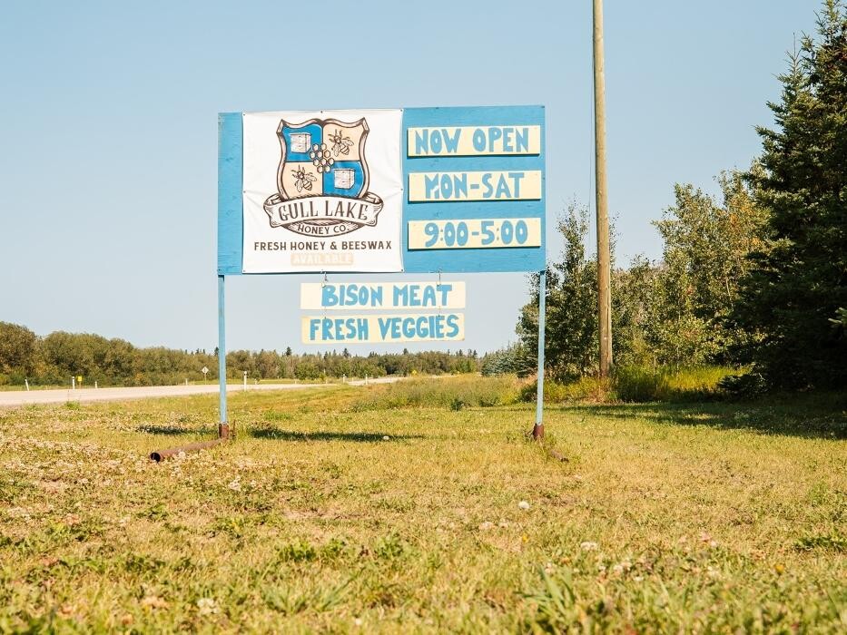 Images The Gull Lake Honey Company
