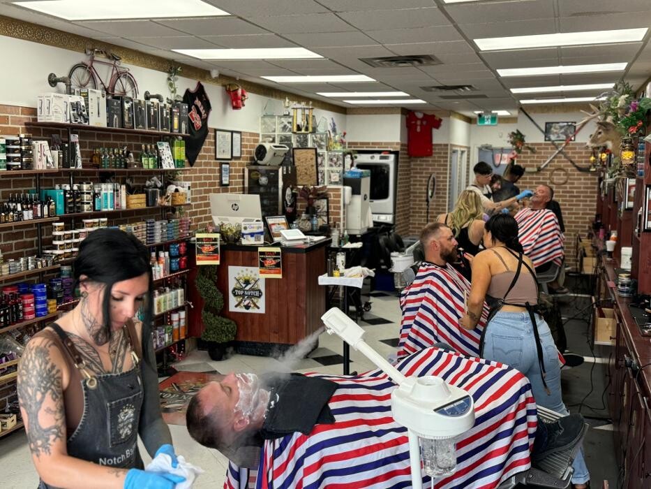 Images Top Notch Barbershop