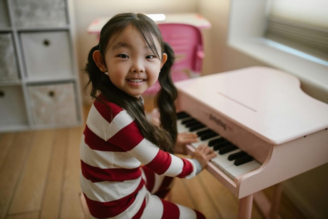 Images Mircea Piano