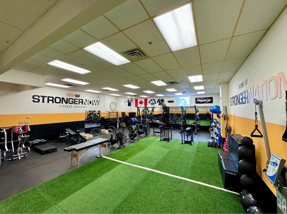 Images StrongerNow Inc.