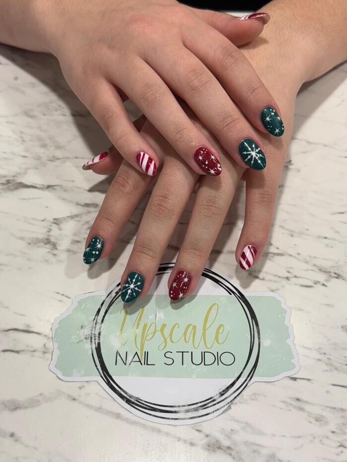Images Upscale Nail Studio