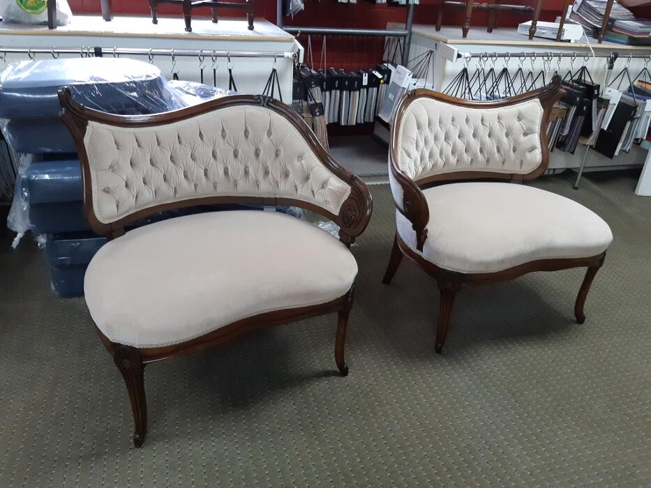 Images Brenton's Upholstery & Refinishing