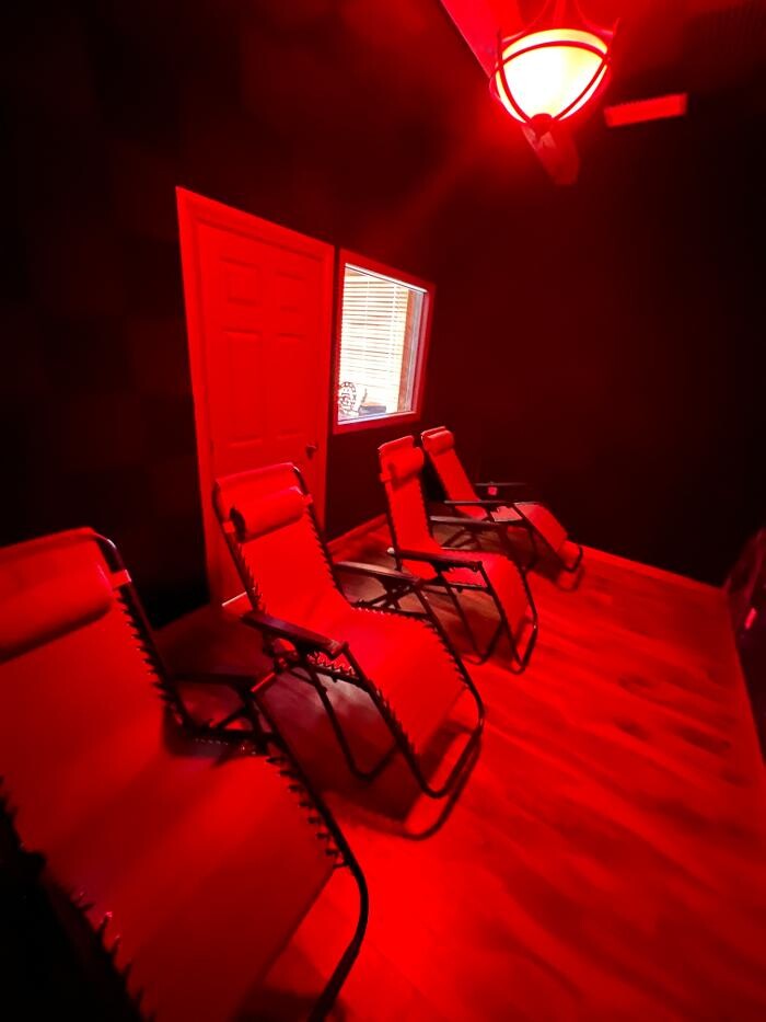 Images Nu-u Float Studio & Health Bar