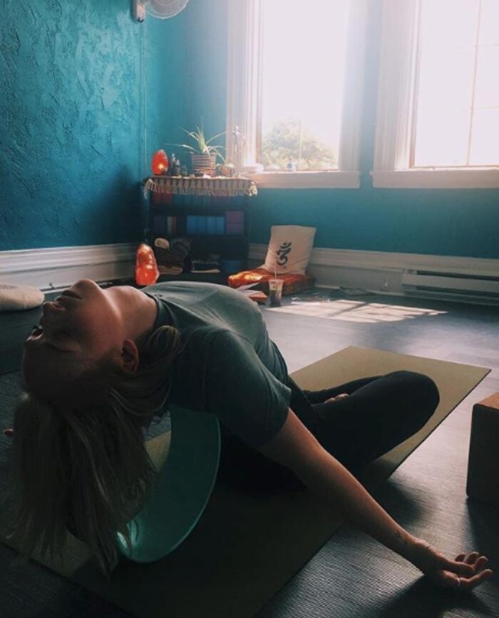 Images Nu-u Float Studio & Health Bar