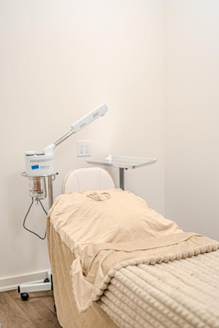 Images Dr Wrinkle Away Stouffville Ballantrae Cosmetic Clinic | Filler | Botox | Acne | Laser