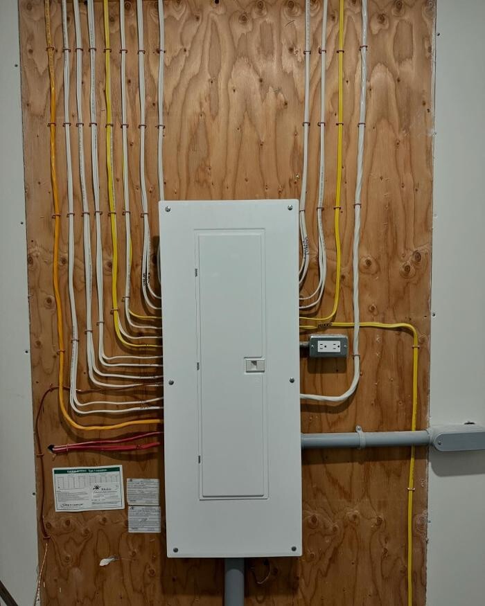 Images North Erie Electric Ltd.