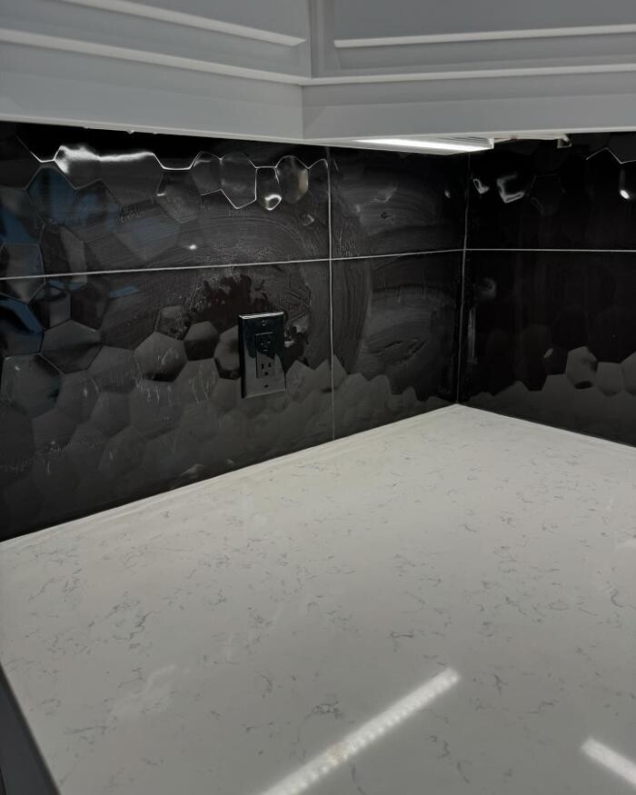 Images North Erie Electric Ltd.