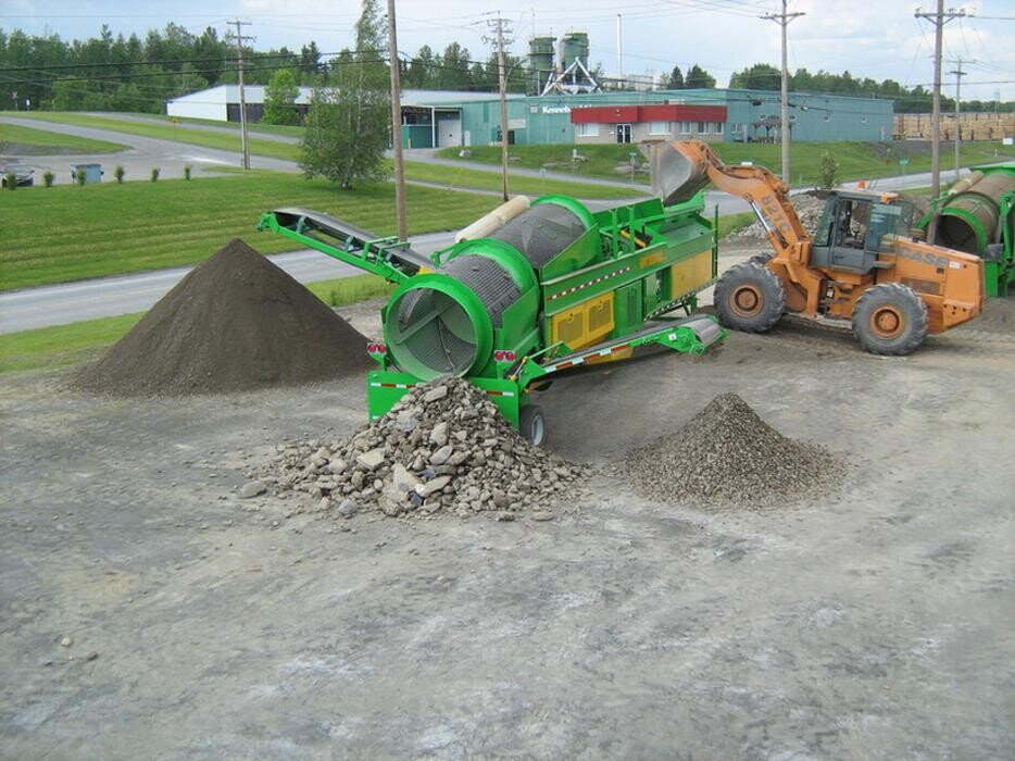 Images Les Industries Poulin & Fils Inc