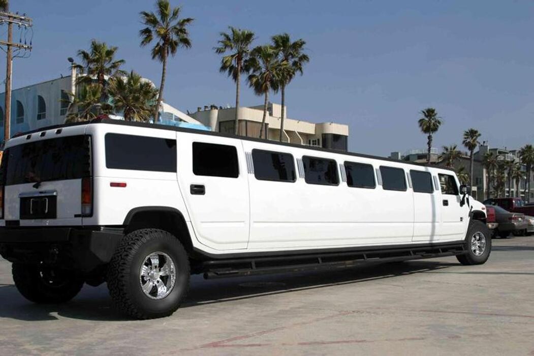Images Toronto Airport Limo Taxi