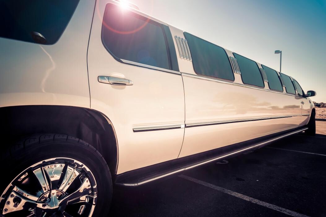 Images Toronto Airport Limo Taxi