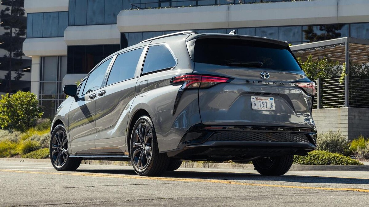 Images Toronto Airport Limo Taxi