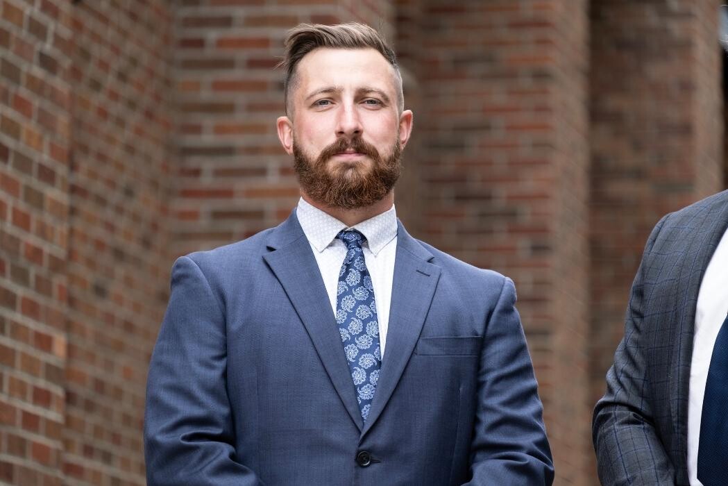 Images Frontier Law Group LLP