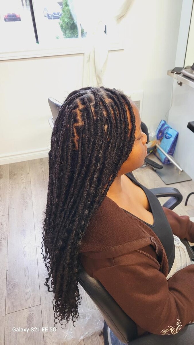 Images Francine cheveux d'or, tresses africaines