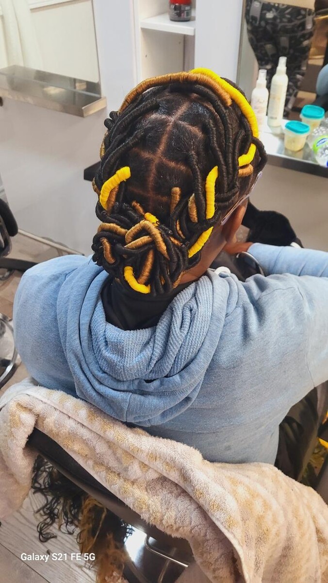 Images Francine cheveux d'or, tresses africaines
